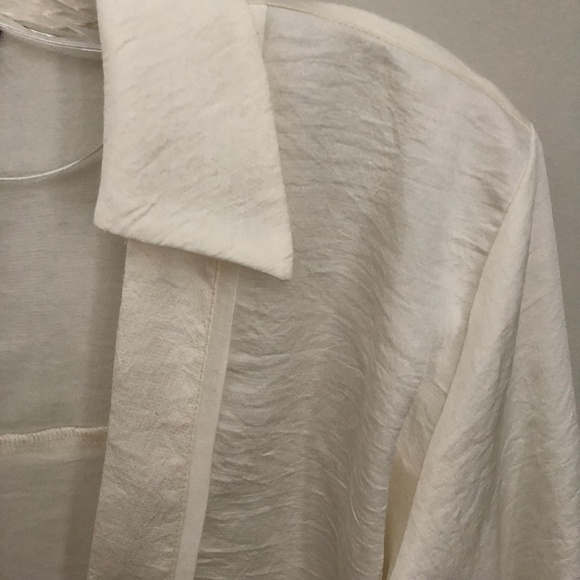 Adjustable Zara Wrap Shirt V-Neck Collar Shimmery Crinkle Cream/Off White Medium - Picture 3 of 15